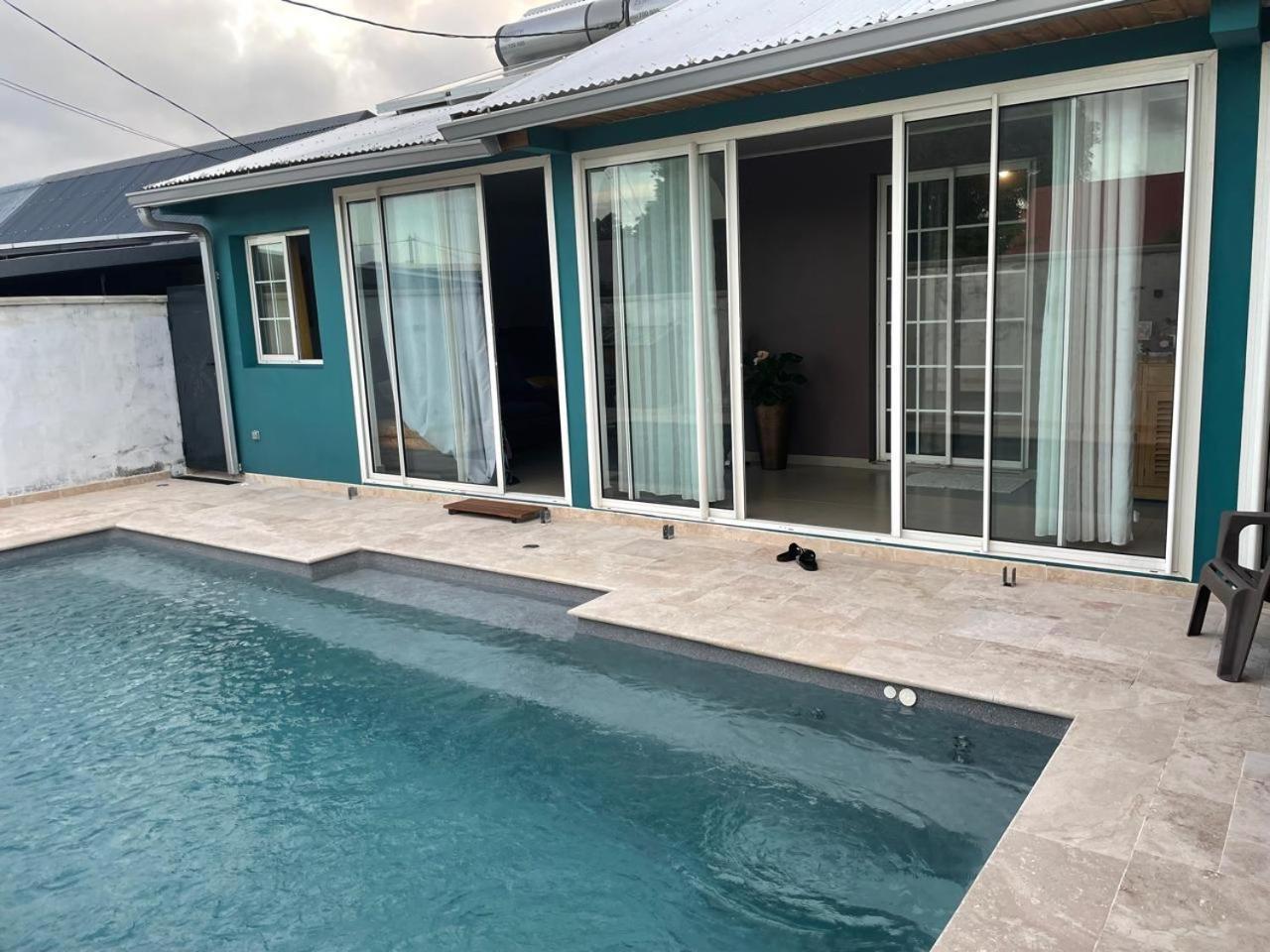 Escapade Dans L'Est , Chambre Confort Avec Piscine Bras-Panon Exterior foto